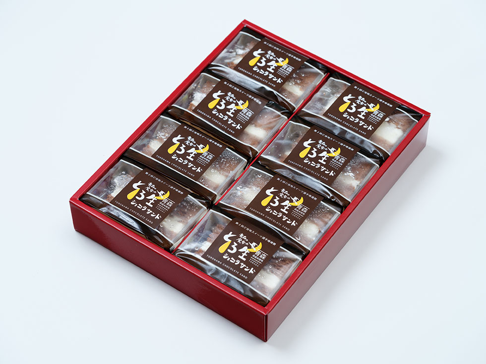 割引 大竹菓子舗 青森の魔女のとろ生ショコラサンド８ヶセット 送料込み 産地直送 青森